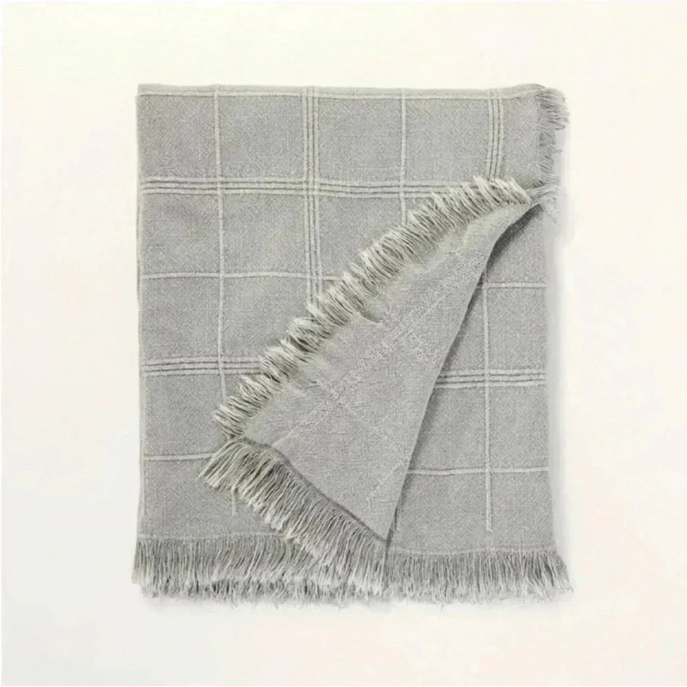 NWOT Textured Grid Lines Dobby Throw Blanket Light Gray - Hearth & Hand